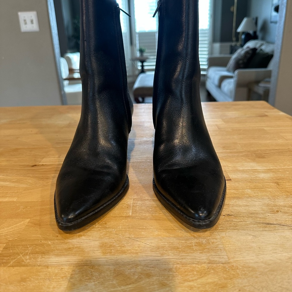 Matisse Caty Black Bootie size 8.5